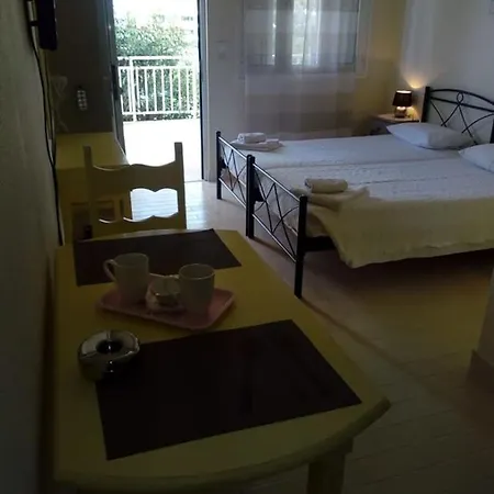 Anemologio Aparthotel Lassi (Kefalonia)